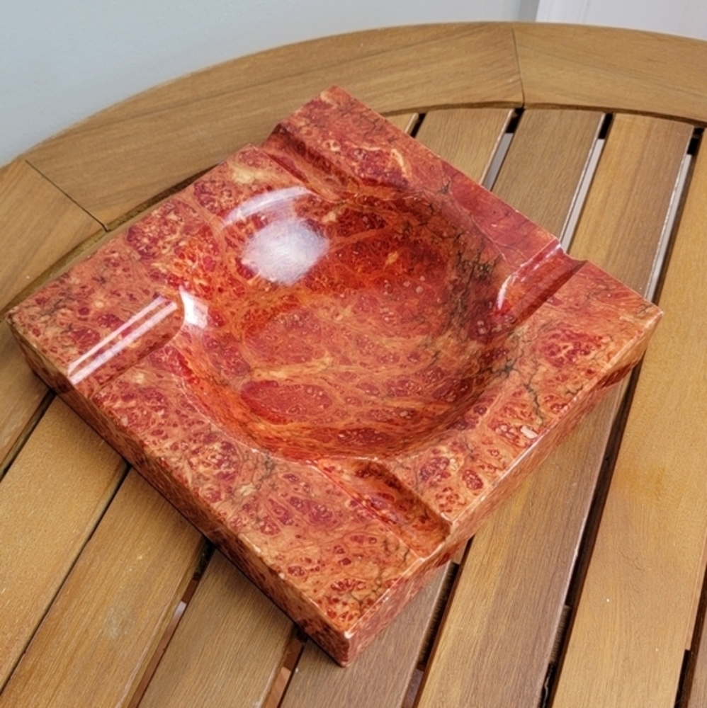 Mid Century Modern Orange Alabaster Ashtray, Vintage MCM Hand‎ Carved Ita…